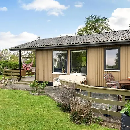 Beautiful In Haarby With Kitchen Casa de Férias
