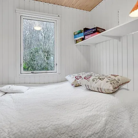 Prázdninový dům Beautiful In Haarby With Kitchen *